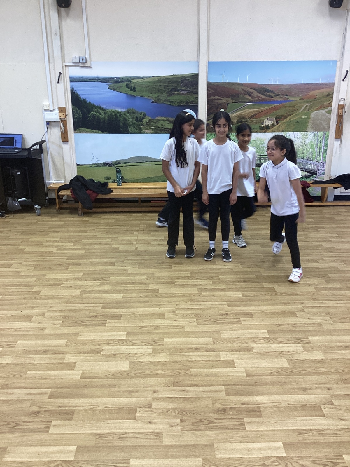 Whittaker Moss Primary School - The Haka